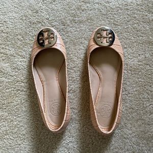 Tory burch pink leather ballet flat sandals